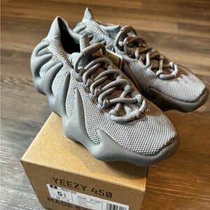 Yeezy 450